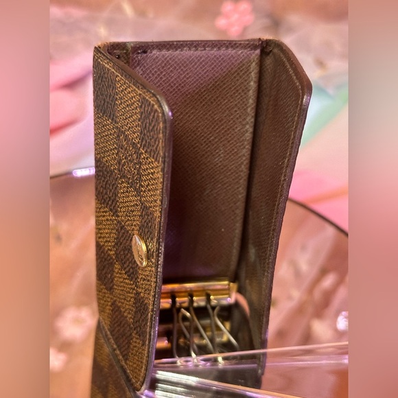 Louis Vuitton Damier Ebene 4 Key Cles / Wallet - Picture 7 of 11